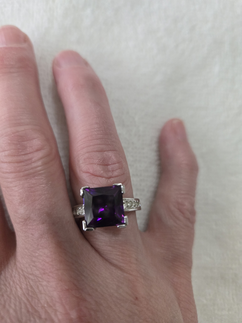 Vintage Purple Square-Cut Gemstone Ring - Women's Silver Band